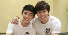 ชวนคุยกับ “กั้ง-พลัสเตอร์” สองหนุ่มหล่อน่ารักจาก #uprinceseries #ธีสิส