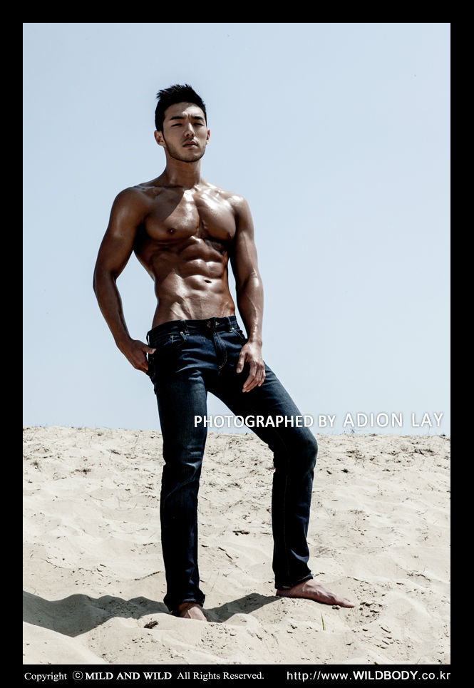 2013 | Men’s Health Korea Cool Guy | Choi Yong Ho 113526894