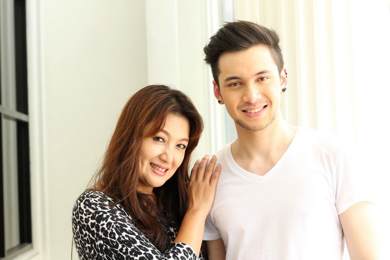 รูปที่ (18) อินดี้ อินทัช ตีสามคืนสาม