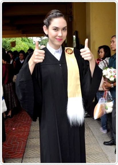 เด็กดีดอทคอม :: สุดยอดคนบันเทิง!! ทำงานหนัก แต่คว้าปริญญาได้สำเร็จ เด็กดีดอทคอม :: สุดยอดคนบันเทิง!! ทำงานหนัก แต่คว้าปริญญาได้สำเร็จ
