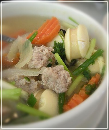 เด็กดีดอทคอม :: 10 เมนูยอดฮิตทำกินเองของนักเรียนไทยในต่างแดน เด็กดีดอทคอม :: 10 เมนูยอดฮิตทำกินเองของนักเรียนไทยในต่างแดน
