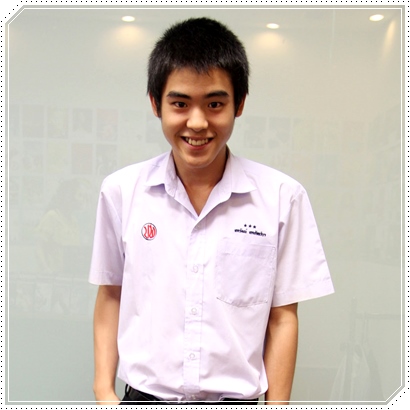 เจมส์ จิ เจ๋ง! รับทุนป.ตรี ม.รังสิต พร้อมนักแสดงมากมาย