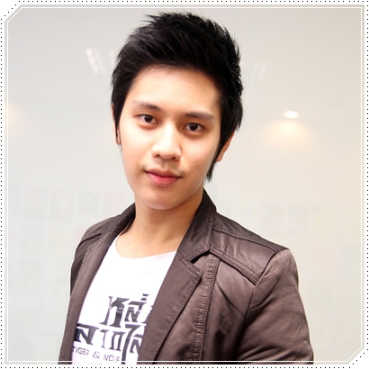 เจมส์ จิ เจ๋ง! รับทุนป.ตรี ม.รังสิต พร้อมนักแสดงมากมาย