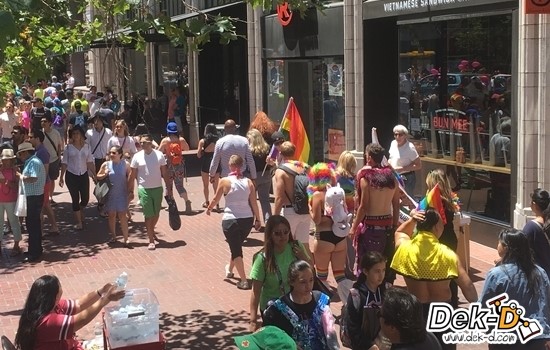 พาไปชมงาน Gay pride parade ที่ใหญ่ที่สุดในโลก ณ ซานฟรานซิสโก พาไปชมงาน Gay pride parade ที่ใหญ่ที่สุดในโลก ณ ซานฟรานซิสโก