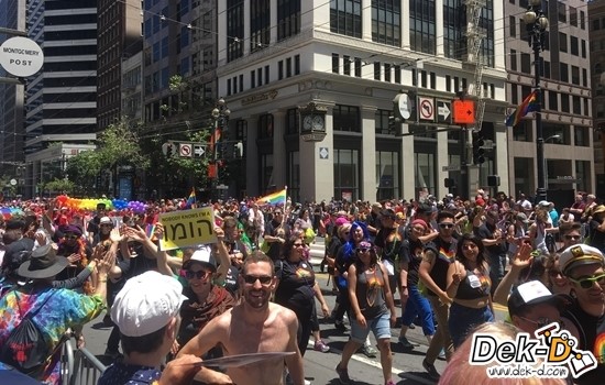 พาไปชมงาน Gay pride parade ที่ใหญ่ที่สุดในโลก ณ ซานฟรานซิสโก พาไปชมงาน Gay pride parade ที่ใหญ่ที่สุดในโลก ณ ซานฟรานซิสโก