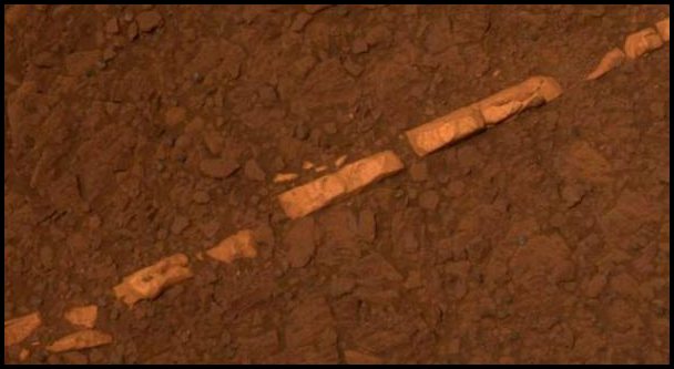 เด็กดีดอทคอม :: ว้าว!! ยานอวกาศจากนาซา พบสายแร่บนดาวอังคาร