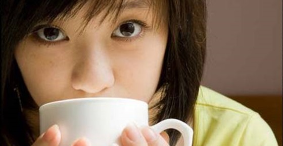 เชื่อหรือไม่..กินกาแฟตอนเด็กๆ แล้วเตี้ย!!