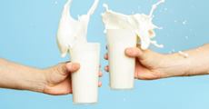 เคลียร์ข้อสงสัย! สาเหตุที่บางคนดื่มนมแล้วท้องเสีย (ทั้งที่นมไม่ได้บูด)