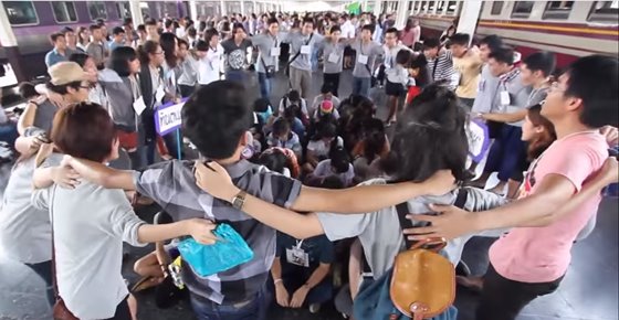 แนะนำ 7 วิธีเข้าร่วมกิจกรรมรับน้องแบบ "ปลอดภัย "ที่เฟรชชี่ทุกคนควรรู้ไว้!