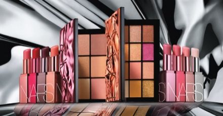 เพิ่มความสดใสอย่างมีระดับให้เมคอัพด้วย Afterglow Collection จาก NARS