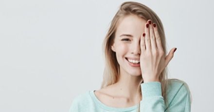 พักสายตาเถอะนะคนดี! 10 วิธีดูแลดวงตาคู่สวยให้สดใสระหว่างวัน