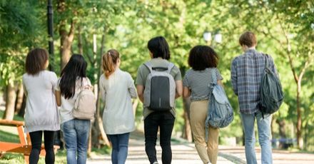 โดนข้อไหนกันบ้าง? Top 10 ปัญหาที่พบบ่อยๆ ในวัยรุ่น! 