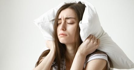 ตื่นตอนนี้ ต้องนอนตอนไหน? เช็กตารางการนอนหลับให้ตาม 'วงจร 90 นาที'