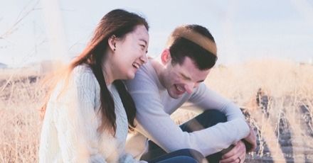 ทีมเพื่อน(ไม่)จริง! วิจัยชี้ความรักที่ดีส่วนใหญ่เริ่มต้นจากคำว่า 'เพื่อน'