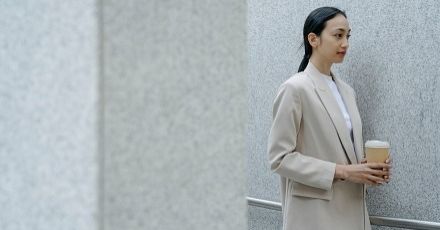 Touching Fish เทรนด์แห่งความขี้เกียจ ต่อต้านวัฒนธรรมการทำงานหนักในจีน