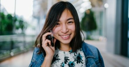 คุยแต่ไม่ได้คบ! อาจตกเป็นเหยื่อของความสัมพันธ์แบบเศษขนมปัง Breadcrumbing