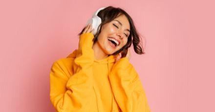 ไขข้อสงสัย! ทำไมเราถึงขนลุกขนพอง เมื่อได้ฟังเพลงที่เพราะจับใจ