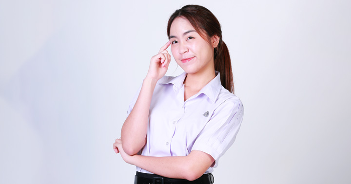 1 ใน 10 ผู้เข้ารอบ TR15 : ณุวดา เนืองนิตย์ [อีณ]