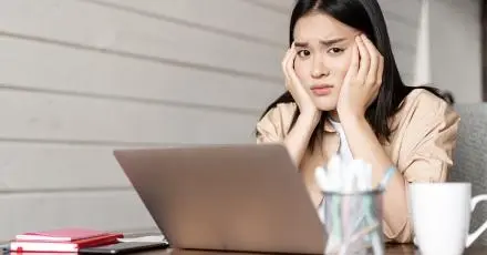 6 วิธีเอาตัวรอดจากความเครียดในช่วงเรียนมหาวิทยาลัย