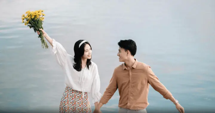 มหา'ลัยจีนสั่งการบ้าน "ปิดเทอมนี้ ให้ไปมีแฟน!"