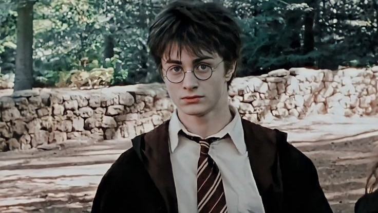 ปกนิยาย 🅠🅣 🅦🅘🅩🅐🅡🅓