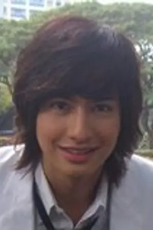 ปกนิยาย รักร้อนป่วนใจของเจ้าหญิงทอมบอย(ตีพิมกับสนพ.ฉิมพลี-แมงมุม)