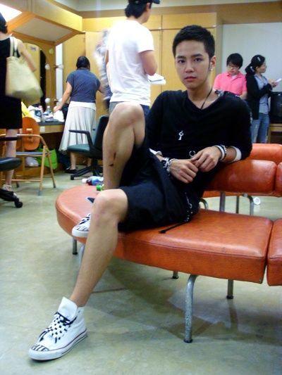 โพสรูปให้ทีงับ ทรงโสล้ป อันเดอร์คัต ไว้หลัง ไว้จอน | Dek-D.Com
