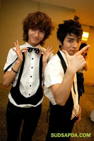 ปกนิยาย [SF].::YOU&ME::. HyunMin!!~~** 2