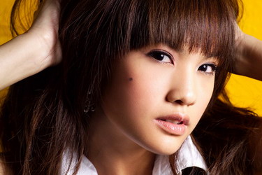 Rainie yang | Dek-D.com
