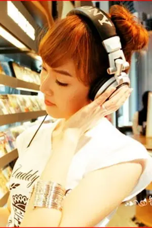 ปกนิยาย [FanFic][SNSD x SHINee] Love Rides on a Melody   - บทเพลงแห่งรัก