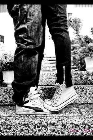 ปกนิยาย //Love young blood  ความรักแวะทักทาย!!