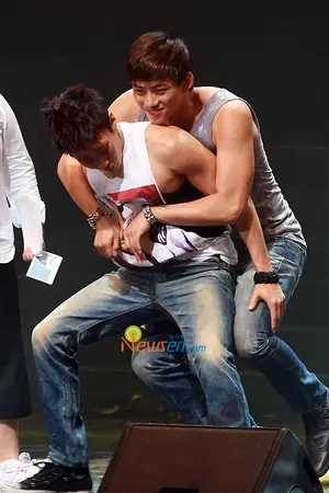 ปกนิยาย [2PM : YAOI] IT'S YOU รักฉัน...คือนาย TJ/KD/CH