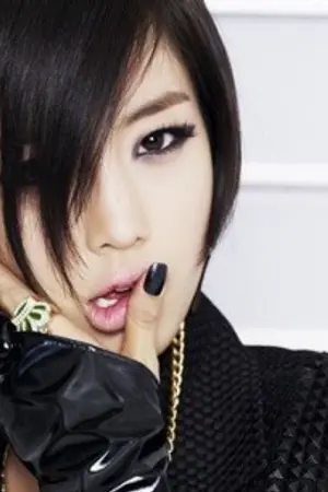 ปกนิยาย LU. & MD. แก๊งสาวสุดซ่าปะทะคุณชายความมืด