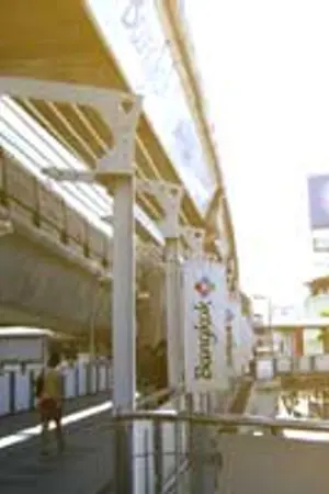 ปกนิยาย Bangkok Cinderella