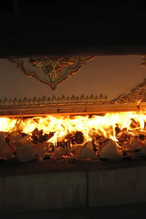 ปกนิยาย ...จากผับสู่วัด...