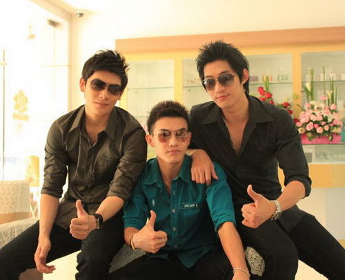 เนส TS7 หล่อบาดใจ ฉึก ๆ | Dek-D.com