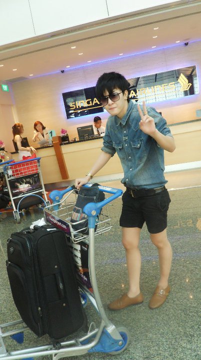 พี่แอน(ทอม) เล่นเอ็มวี ZEE น่ารักมาก | Dek-D.com