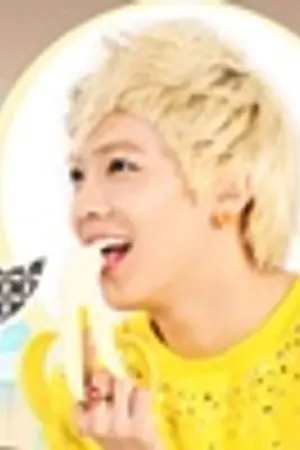 ปกนิยาย Desirable ด้วยความปรารถนาดี (มา)รักผมสิคนสวย > on <