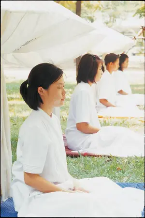 ปกนิยาย โรคมะเร็งในกระดูกหายได้เพราะเจริญพระกรรมฐาน