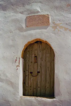 ปกนิยาย The Old Door