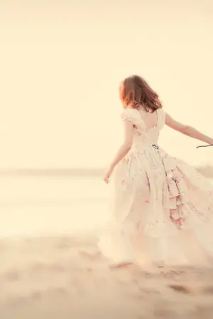 ปกนิยาย Spring & Autumn คนรัก คนรอ คนลืม [เปิดจองหนังสือถึง 1 ก.ค.]