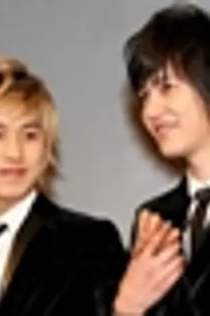 ปกนิยาย Bleeding Love ~ KyuMin Fiction   [[END]]