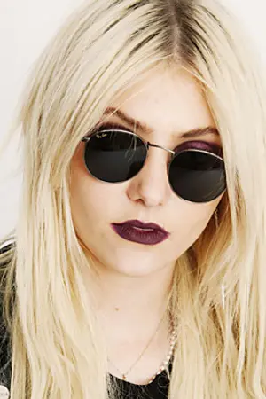 ปกนิยาย Bizarre Mission (ภารกิจ)รักพันธุ์ร็อคน็อคพิกัดร้าย - จบ