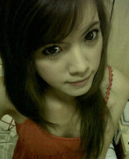 ซาบรีน่า พรีเซนเตอร์ ซาบรีน่า สาวม.กรุงเทพ แบบว่า 
