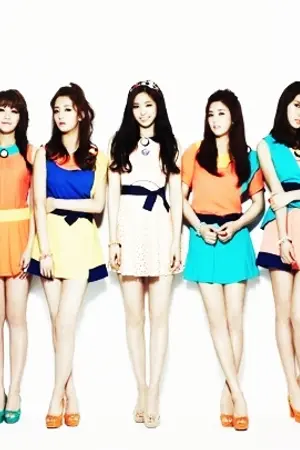 ปกนิยาย ขอโทษทีนิสัยพี่ไม่ดีเท่าหน้าตา {eunji xxx naeun} A-PINK