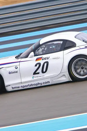 ปกนิยาย The Girl Of The Car รักร้ายขอเกี่ยวใจเธอ