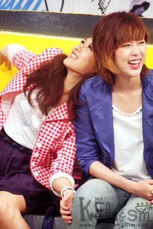 ปกนิยาย status off love รักนี้หยุดที่เธอ KF (แก้วฟาง)