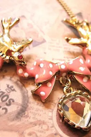 ปกนิยาย รัก(ไม่)ใส กับหัวใจสีทอง