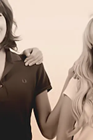 ปกนิยาย [One Shot : SNSD] แอบรักนักเขียน [Yuri]