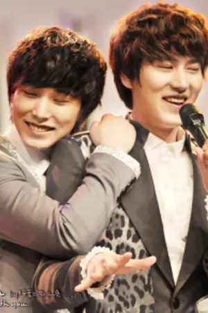 ปกนิยาย [Fic KyuMin]  Your Hug อ้อมกอด รัก รุ่นน้องสุดหล่อ